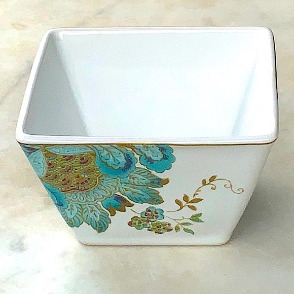 222 FIFTH ELIZA-SPRING TURQUOISE APPETIZER BOWL PORCELAIN SET OF 4 GOLD RIM NEW - Picture 3 of 12
